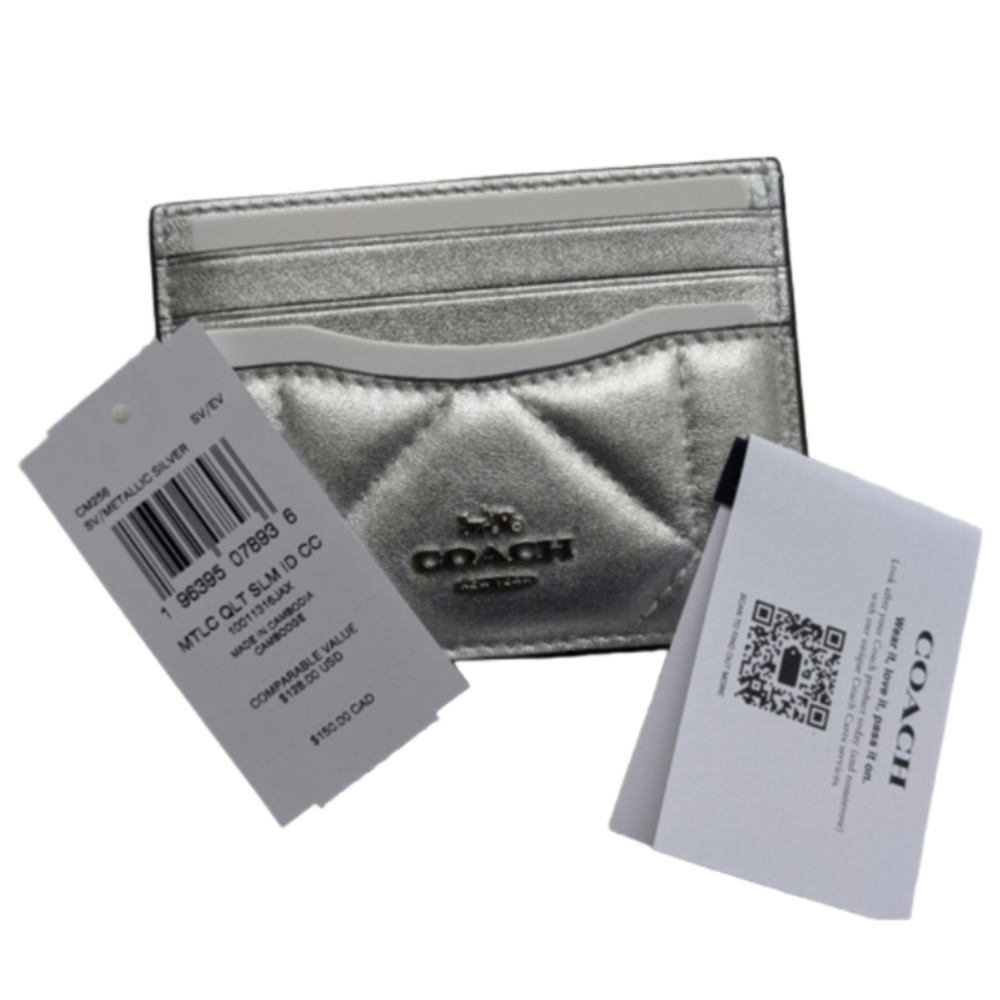 Coach Cardholder Quilted Silver Metallic - Picture 3 of 5